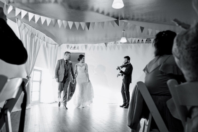 WED THE WEDDING FIDDLER 768x512