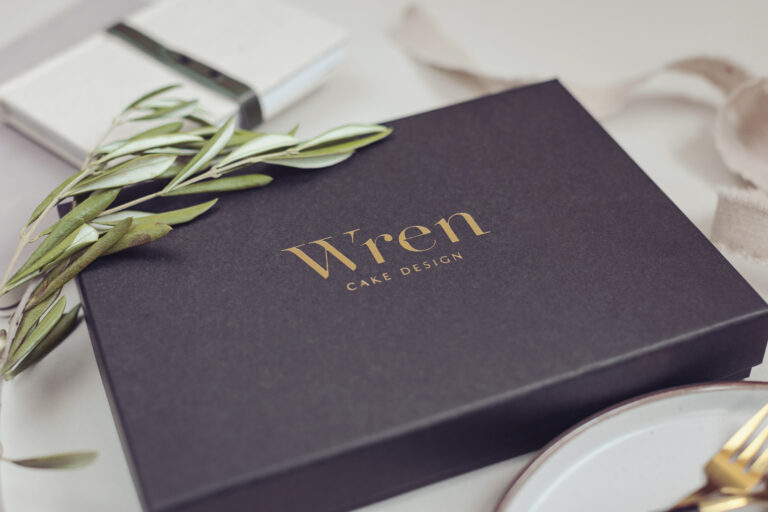 Wren Cakes TireeDawson Box1 768x512